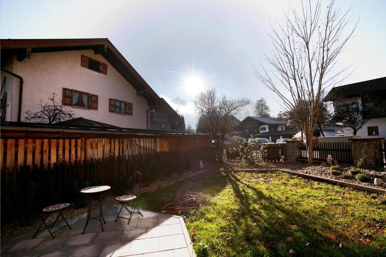 Sunlit Garden&Mountain Apartment Garmisch-Partenkirchen Exterior foto